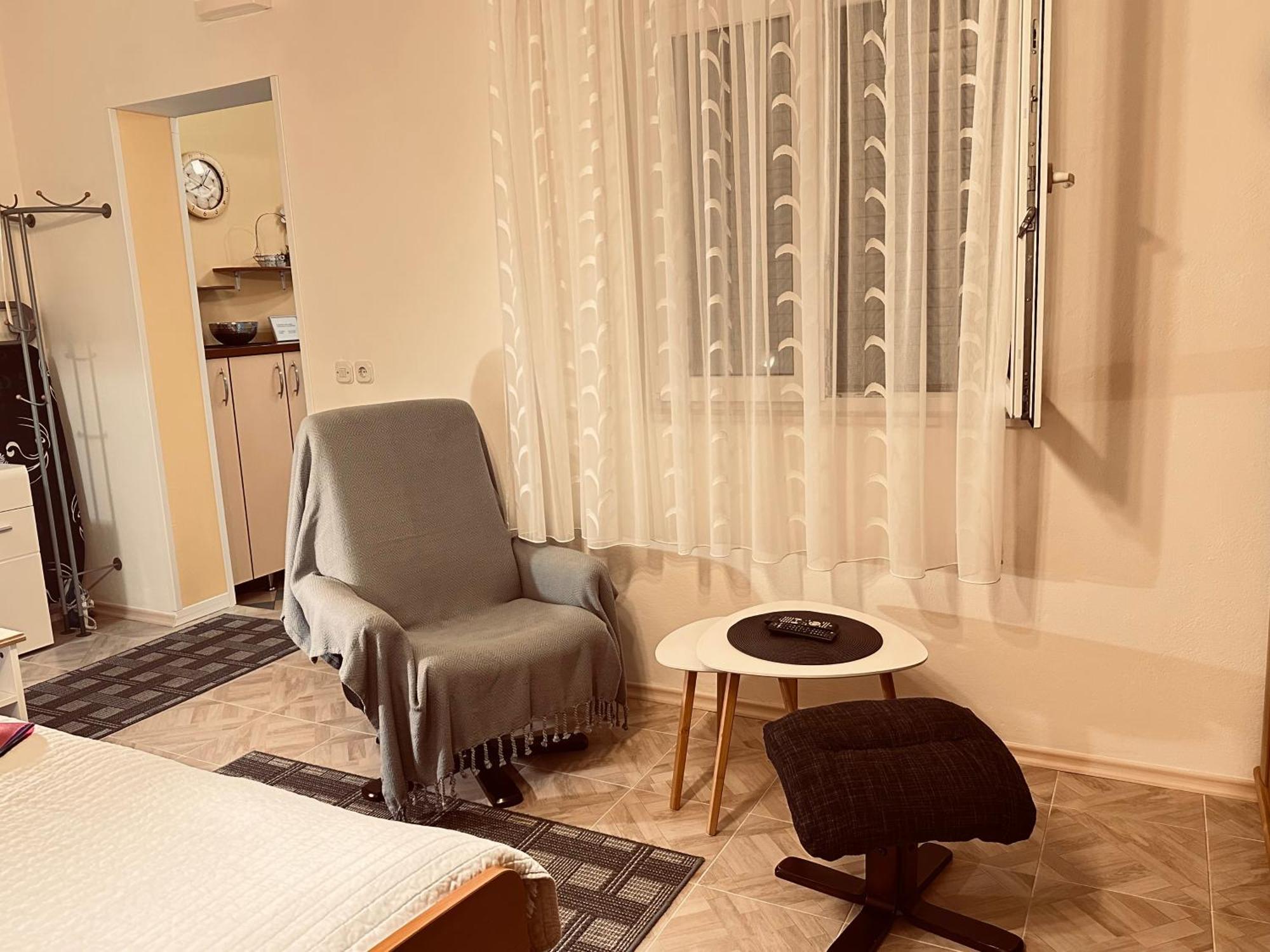 Apartments - Rooms Vesna Primosten Exterior photo