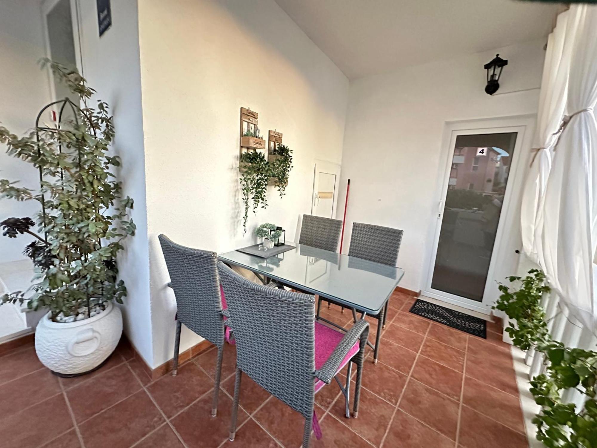 Apartments - Rooms Vesna Primosten Exterior photo