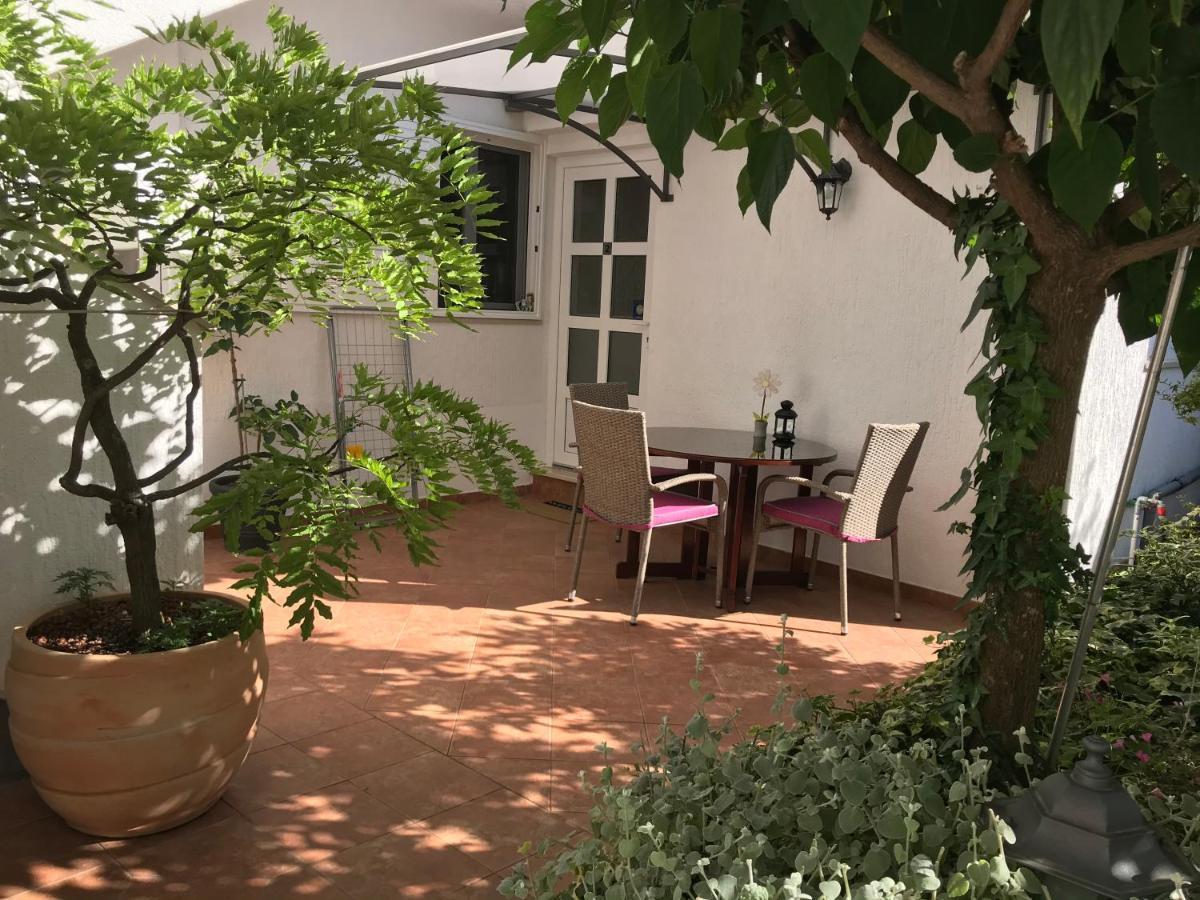 Apartments - Rooms Vesna Primosten Exterior photo